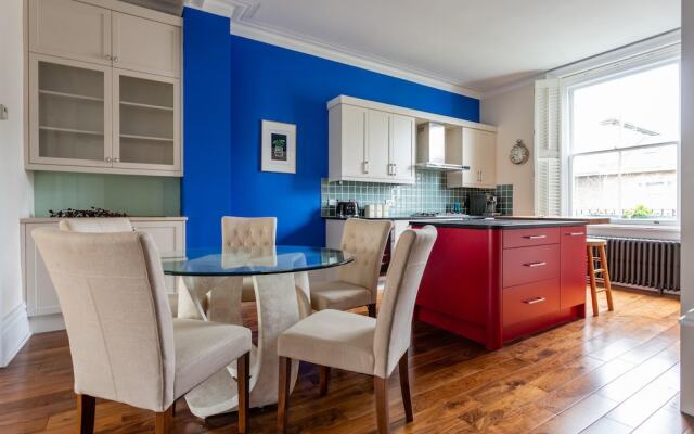 Stafford Terrace Iv By Onefinestay