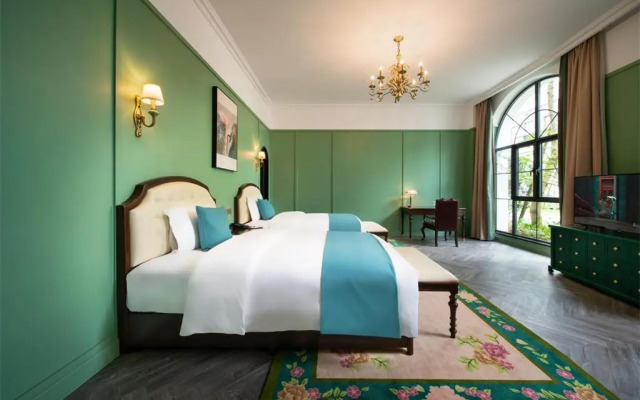 Hotel Indigo Heilong Lake by IHG