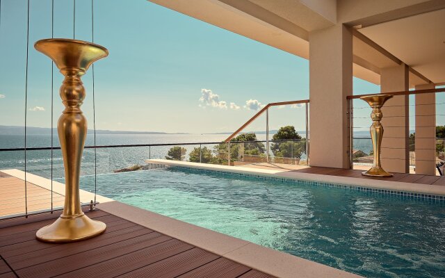 Otel' Villa Harmony