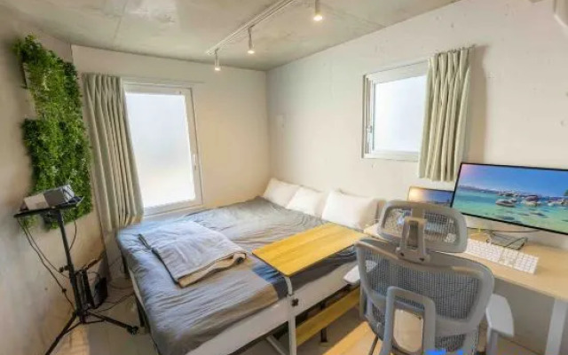 Nomad Space | 3-min Walk | PS5 | Apple Studio 【4A】