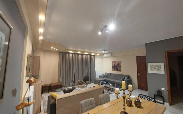 central luxury apartment