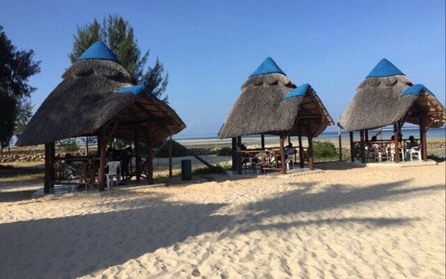 The Beach Comber Hotel & Resort