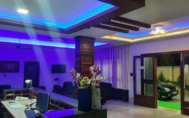 Hotel Pranav International