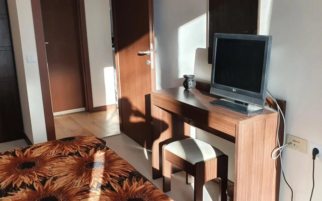 Terra-Balkan delux private apartment - Golf & Skiing