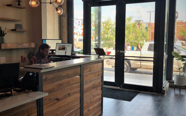 Deep Ellum Hostel