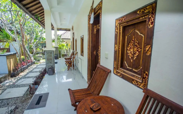 The Tanis Villas & Lembongan Express Bali