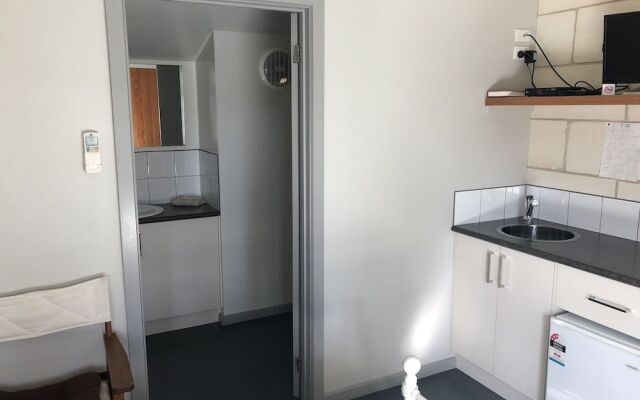 Port Campbell Guesthouse & Flash Packers