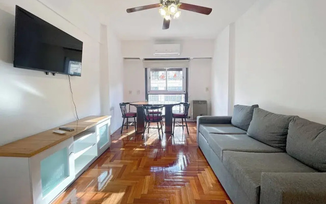 Spacious and Cozy Apartment in the Heart of Palermo