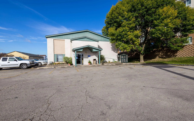 Motel 6 Cedar Rapids, IA - Airport