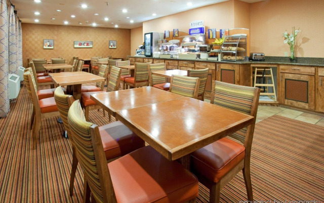 SureStay Plus Hotel by Best Western Albuquerque I40 Eubanks