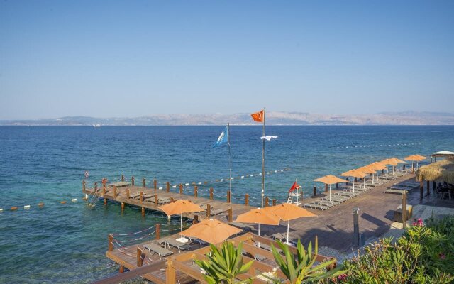The Nowness Luxury Hotel & Spa (Adults Only 16+)