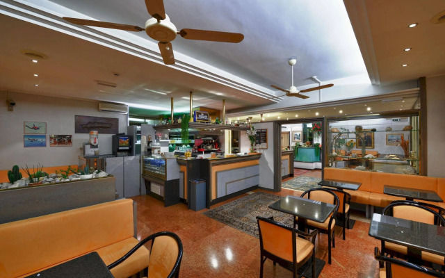 Hotel Niagara