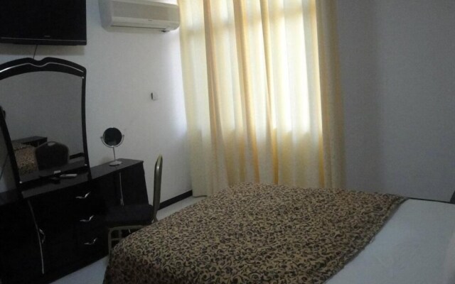 Golden Coast Hotel