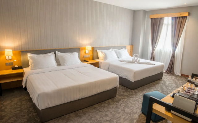 Redpine Boutique Hotel