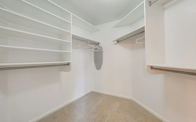 Private Pool & Patio: Spacious Gilbert Getaway!