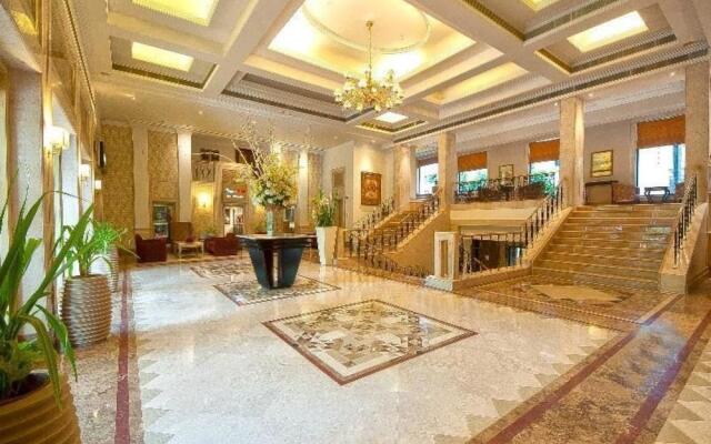 Tivoli Garden Resort