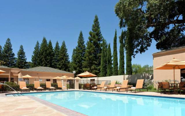 Courtyard by Marriott Sacramento Airport Natomas