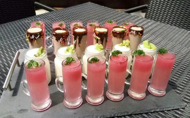 Clove Hotel