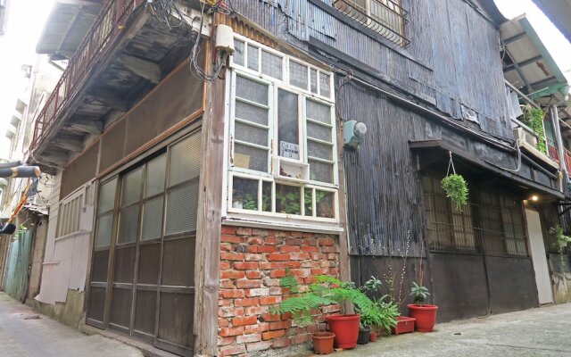 The Old House Chiayi B&B