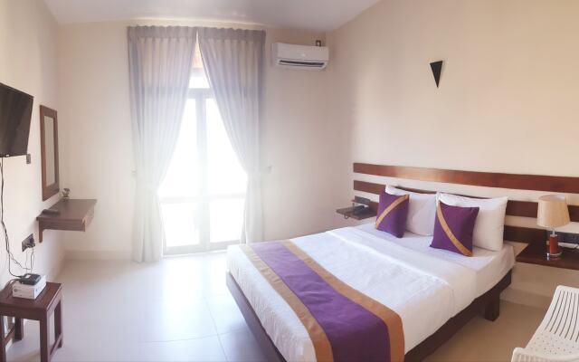 Hive 68 - Hotel and Resorts Negombo