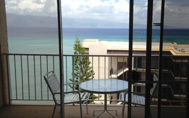 Royal Kahana Resort by rkmaui