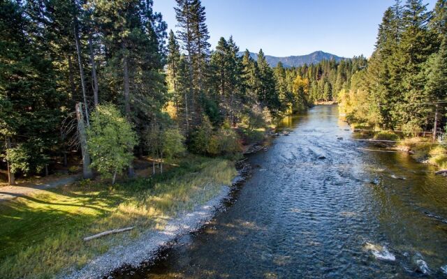 Yakima River Retreat