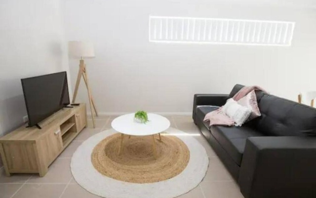 Yaran Suites – Guest Rooms – Rockingham