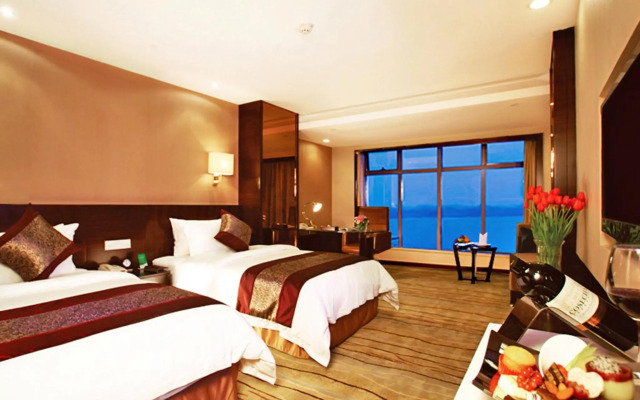 Cenbest Jinling Grand Hotel