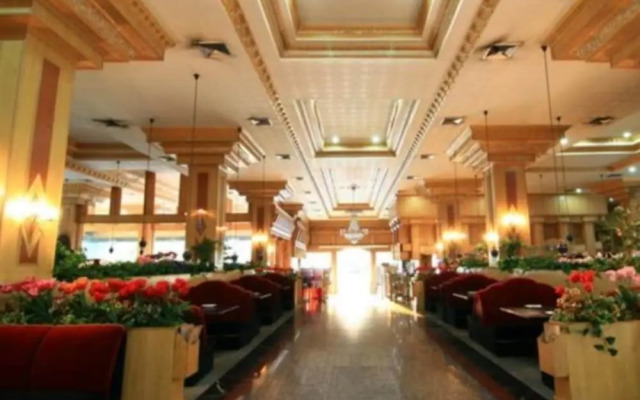13 Coins Hotel Ngam Wong Wan