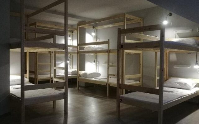 Hostel More