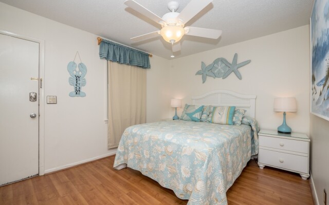 Breakers 304 by Vtrips