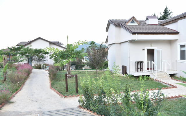 Sahra Su Holiday Village & Spa