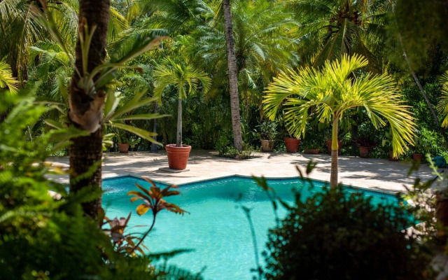 Casa Sunzal Boutique Hotel