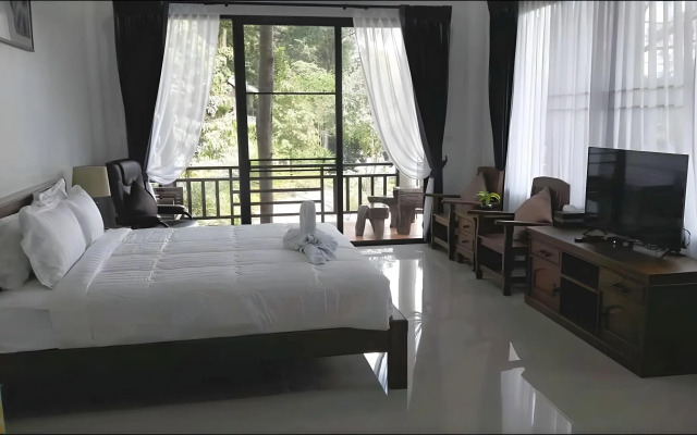 Silver Garden Resort