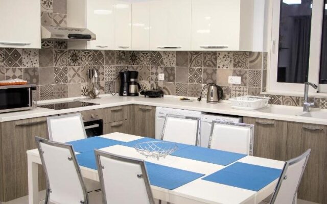 Aegean Horizon Beachfront Villas