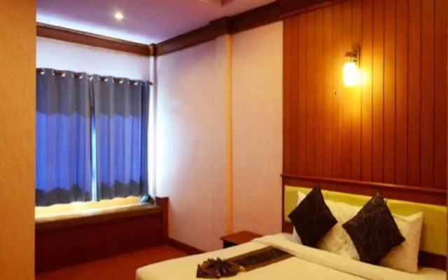 Phi Phi Don Chukit Resort