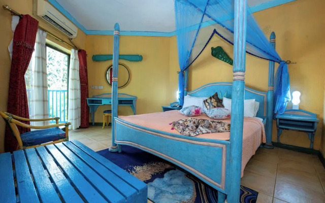 Beach comber hotel and aprtments