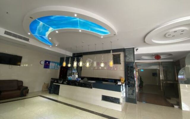 Yunyi Business Hostel