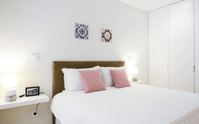 Cord02 · Blue House Apartment 2 Parking