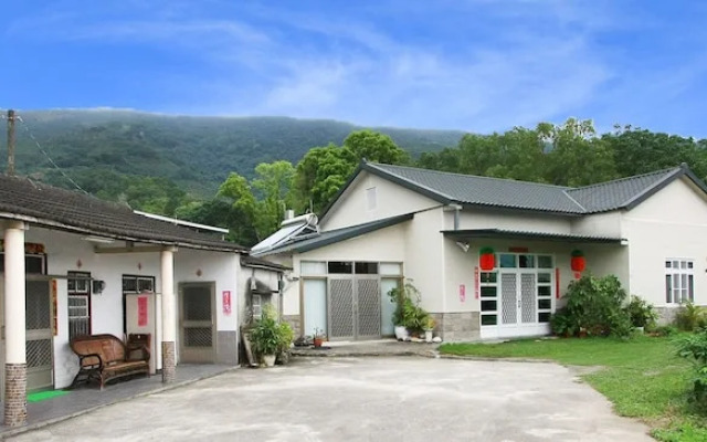 Chulu Ecological Farm B&B
