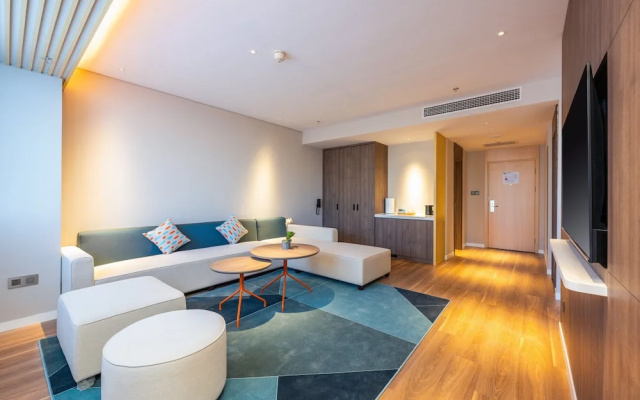 Holiday Inn Express Xinji City Center by IHG