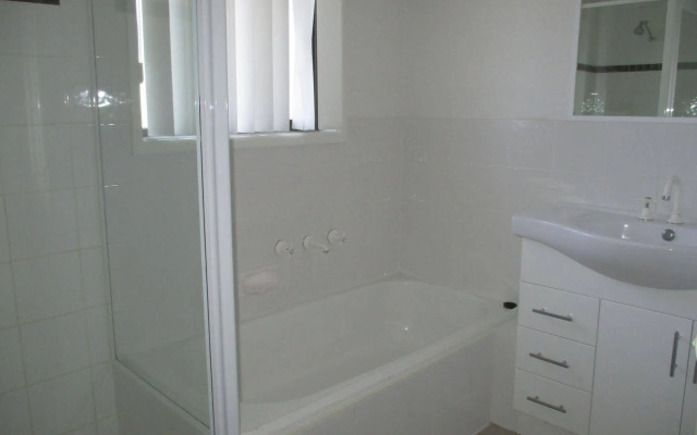 Anchorbell Holiday Apartments