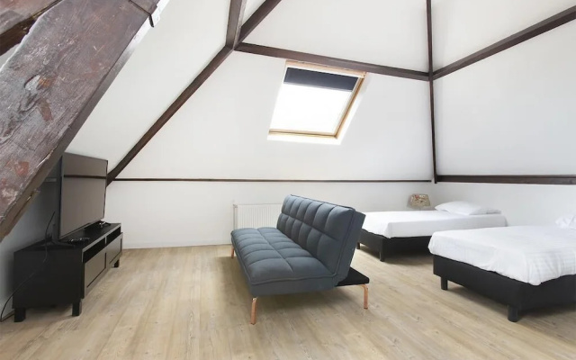 Rotterdam Inn
