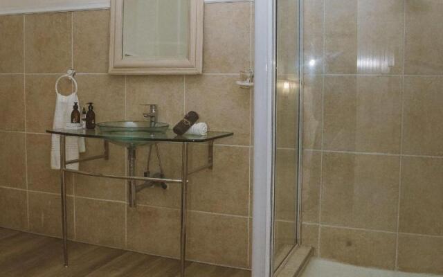 Victoria & Alfred Guest House