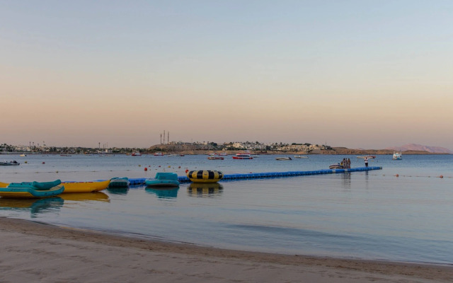 Cataract Resort Naama Bay