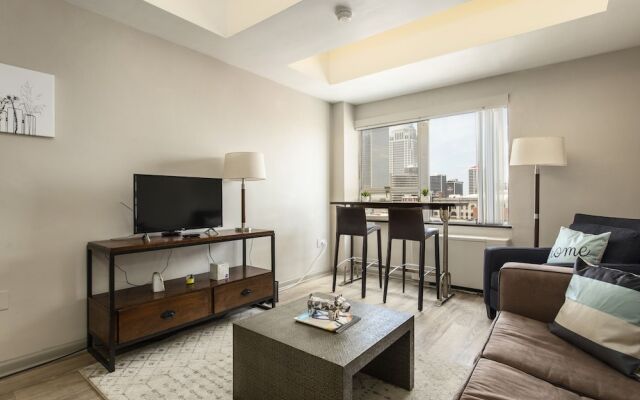 Downtown Louisville Cozy Suite on 3rd street