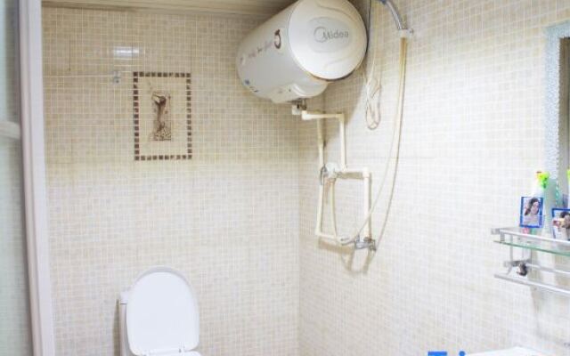 Saturday Express Hotel