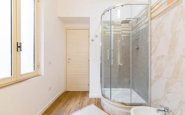 Barrio 133 - Double Bedroom in Center by Napoliapartments