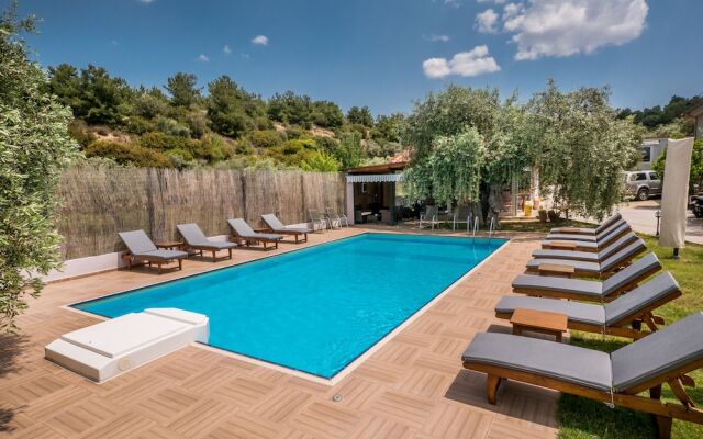 Mythos Bungalows