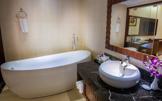 Paragon Saigon Hotel